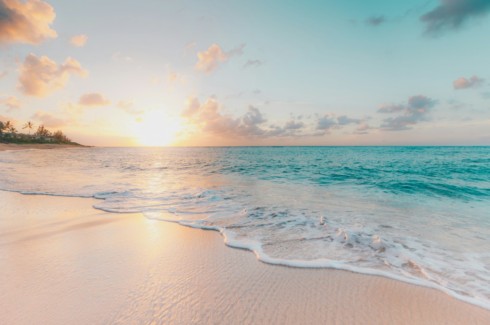 Sunny Caribbean beach for Curaçao family vacation planning